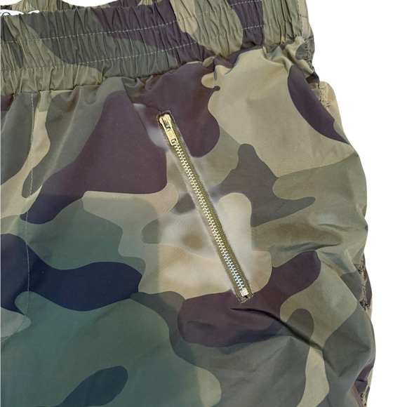 Women’s Rue + pull on nylon camo pants  NWOT Size 2X - Picture 4 of 11